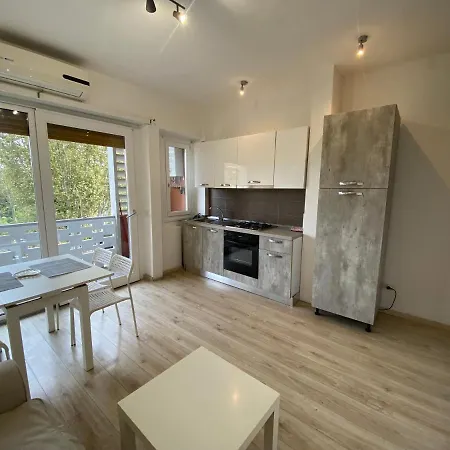 Apartment Ponte Tazio By Ghor